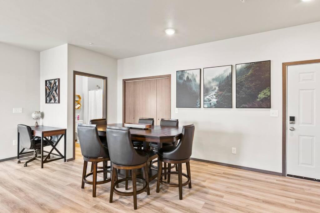 Spacious New 2 Bed 2 Bath Apt By Downtown ספוקיין מראה חיצוני תמונה